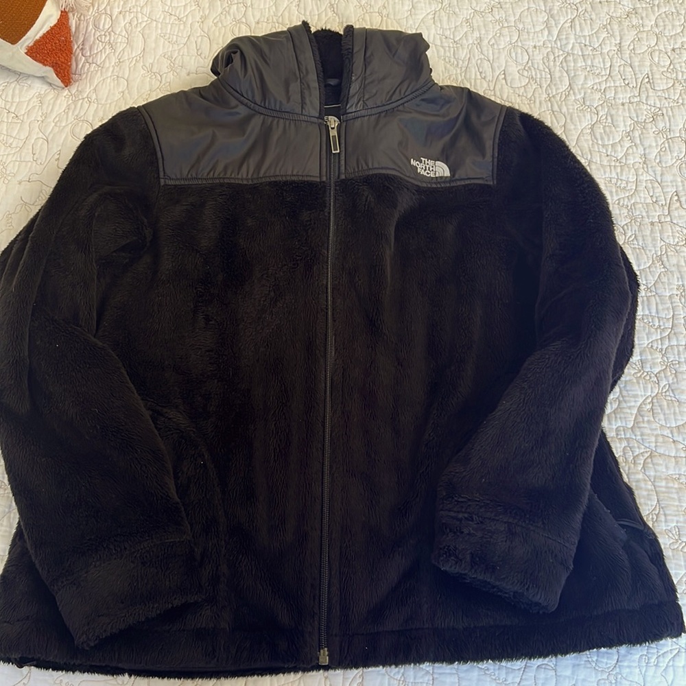 North Face Women’s Osito jacket size large GUC black
